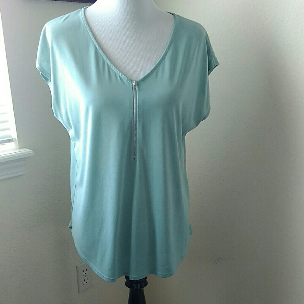 Cotton tee shirt